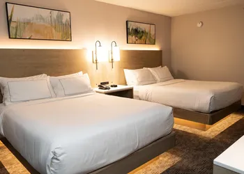 DoubleTree by Hilton Austin, MN hotel thumbnail 6
