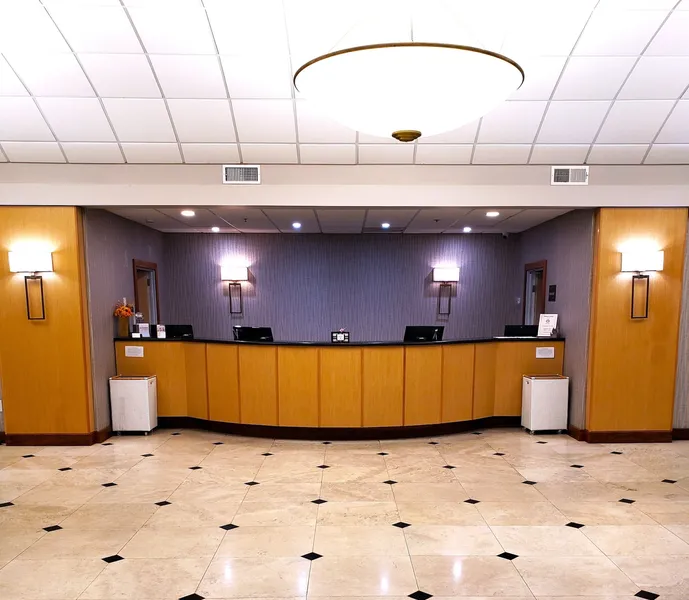 Radisson Suite Hotel Oceanfront hotel detail image 2