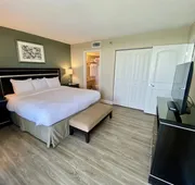Radisson Suite Hotel Oceanfront hotel detail image 4