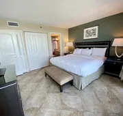 Radisson Suite Hotel Oceanfront hotel detail image 5