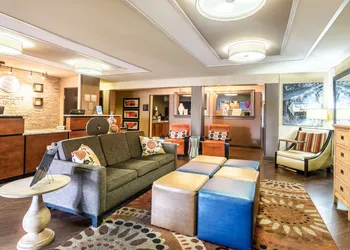 Comfort Inn Tupelo Central hotel thumbnail 3