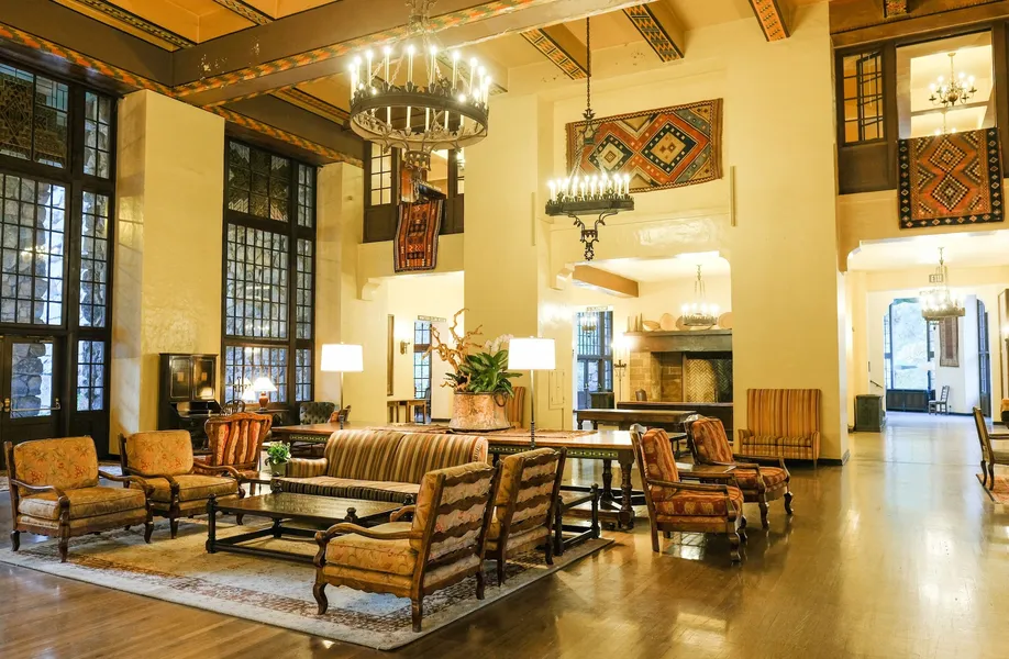The Ahwahnee hotel detail image 2