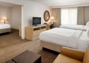 DoubleTree by Hilton Olympia Downtown Capitol District hotel thumbnail 4