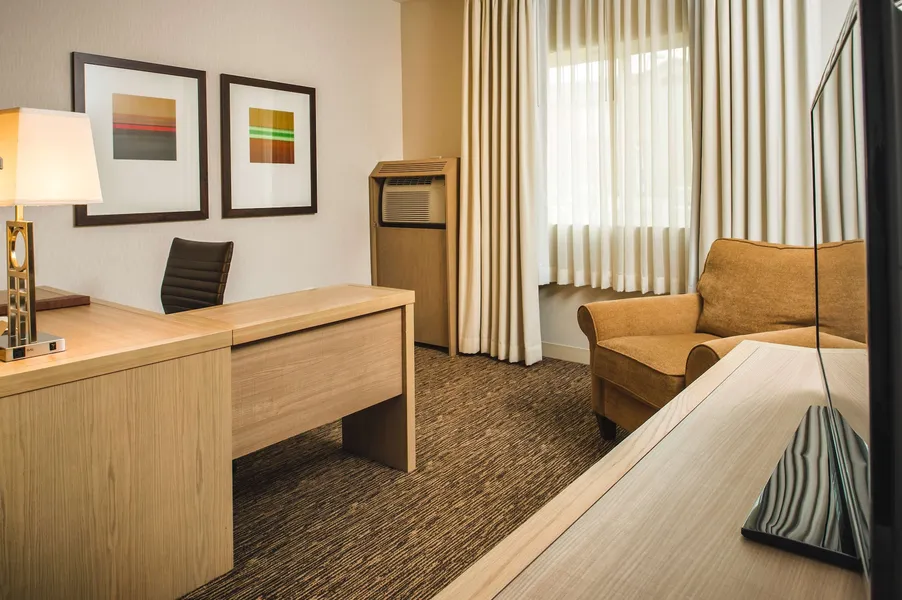 DoubleTree by Hilton Olympia Downtown Capitol District hotel detail image 6