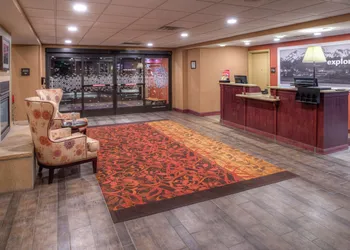 Hampton Inn & Suites Rifle hotel thumbnail 2