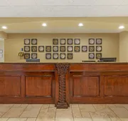 Best Western Plus Monica Royale Inn & Suites hotel detail image 3