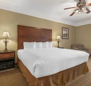 Best Western Plus Monica Royale Inn & Suites hotel detail image 4