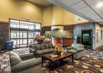 Quality Inn & Suites Hannibal West hotel thumbnail 2