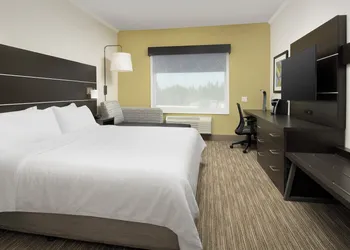 Holiday Inn Express Hotel & Suites Puyallup (Tacoma Area) by IHG hotel thumbnail 4