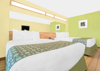 Microtel Inn & Suites by Wyndham Tuscumbia/Muscle Shoals hotel thumbnail 4