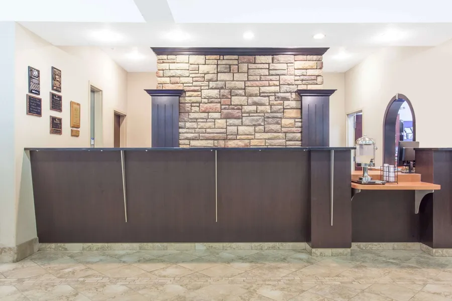 Ramada by Wyndham Pincher Creek hotel detail image 2