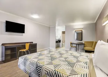 Motel 6 Lodi, CA hotel thumbnail 6