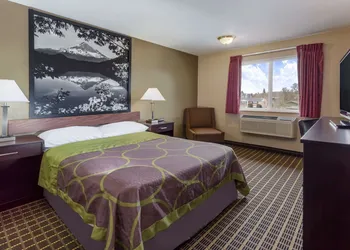 Super 8 by Wyndham Corvallis hotel thumbnail 7
