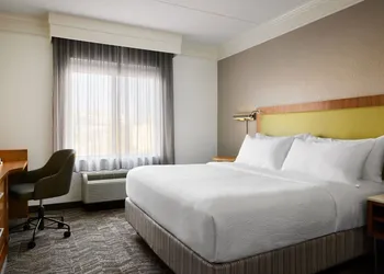 SpringHill Suites San Antonio Downtown/Riverwalk Area hotel thumbnail 6