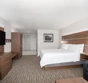 Holiday Inn Express & Suites Chowchilla - Yosemite Park Area by IHG hotel detail image 4
