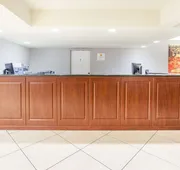 Super 8 by Wyndham Monroe West hotel detail image 3