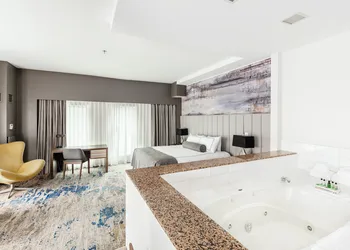 Atheneum Suite Hotel hotel thumbnail 6