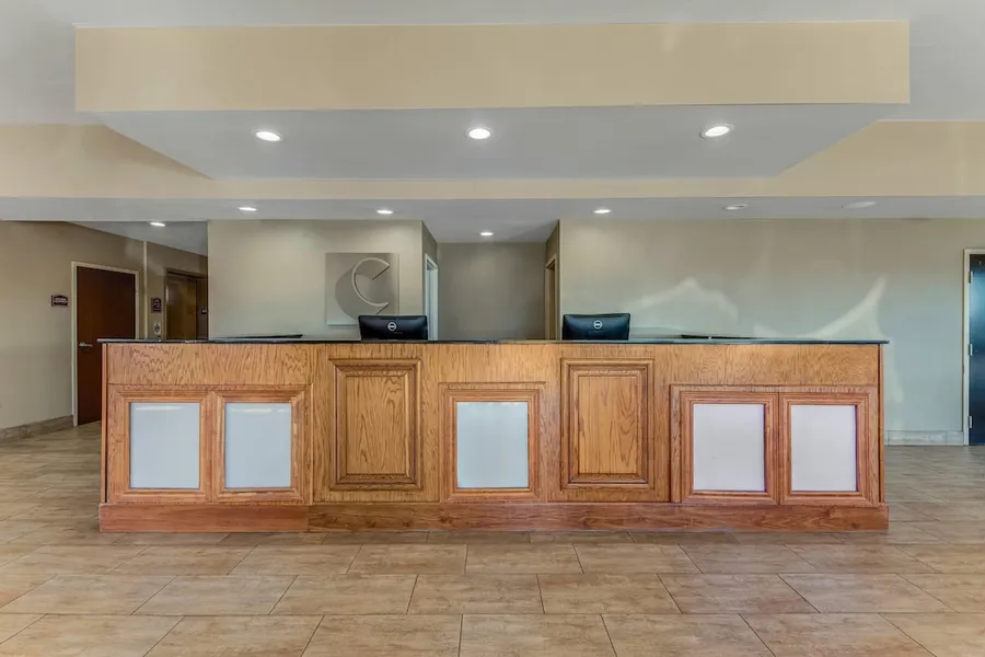 Comfort Suites Huntsville MidCity District at Research Park hotel detail image 6
