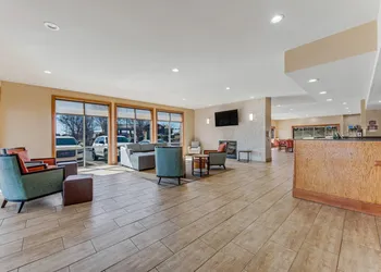 Comfort Suites Huntsville MidCity District at Research Park hotel thumbnail 2
