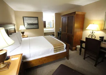 Magnuson Grand Hotel & Conference Center Tyler hotel thumbnail 6