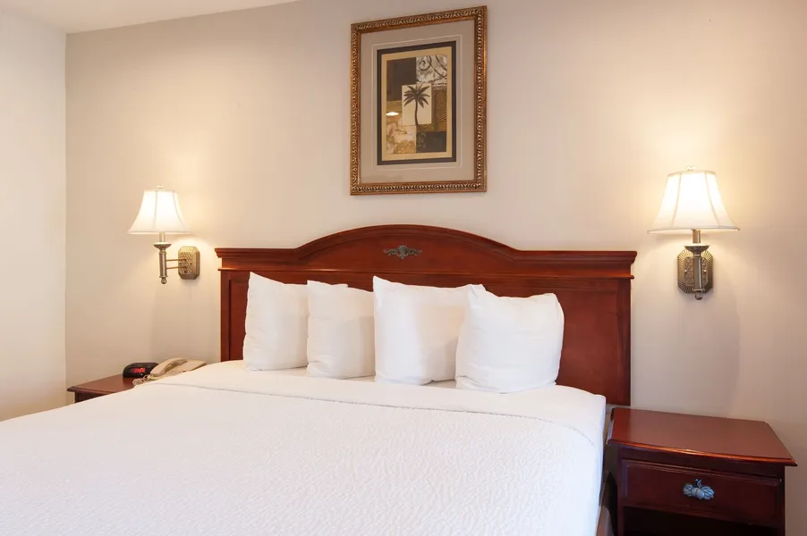 Studio City Court Yard Hotel hotel detail image 6