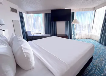 Fort Pontchartrain Detroit, a Wyndham Hotel hotel thumbnail 5