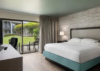 Carlsbad by the Sea Hotel, Carlsbad, Series By Marriott hotel thumbnail 7