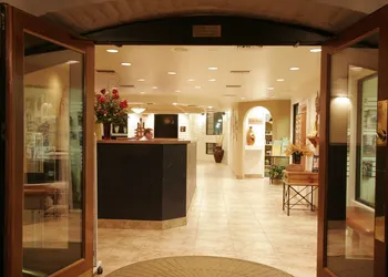 Scottsdale Camelback Resort hotel thumbnail 2