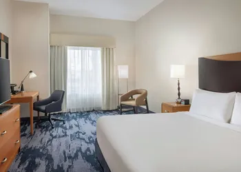 Fairfield Inn & Suites by Marriott Turlock hotel thumbnail 7