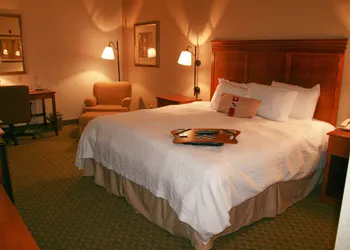Hampton Inn Sidney hotel thumbnail 2
