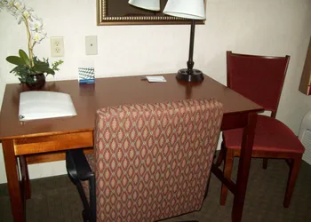 Hampton Inn Sidney hotel thumbnail 4