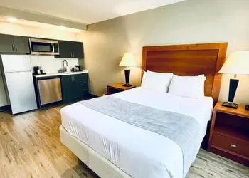 Hawthorn Extended Stay by Wyndham Ellsworth / Bar Harbor hotel thumbnail 6