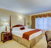 Carleton of Oak Park hotel detail image 4