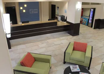 Holiday Inn Express Hotel & Suites Brownsville by IHG hotel thumbnail 4