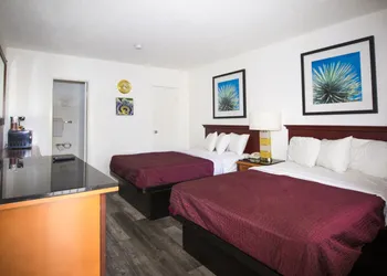 Americas Best Value Inn Chico hotel thumbnail 8