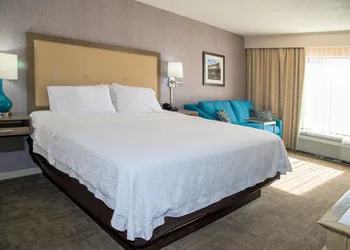 Hampton Inn Lewisburg hotel thumbnail 5