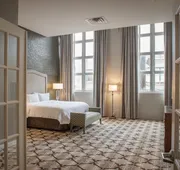 Hampton Inn & Suites New Orleans Convention Center hotel detail image 3