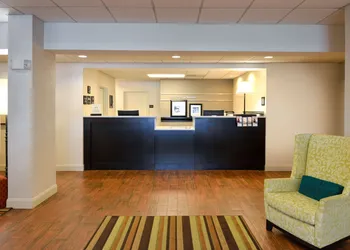 Hampton Inn Carbondale hotel thumbnail 3