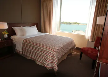 Confederation Place - Hotel hotel thumbnail 4