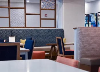 Hampton Inn Frankfort hotel thumbnail 2