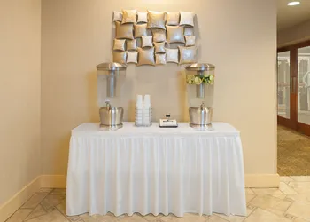 Mediterranean Inn hotel thumbnail 2