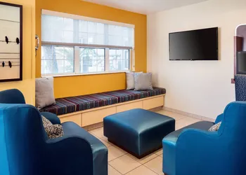 TownePlace Suites Los Angeles LAX/Manhattan Beach hotel thumbnail 4