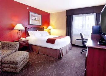 Holiday Inn Express Jamestown by IHG hotel thumbnail 3