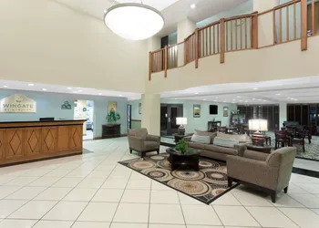 Wingate by Wyndham Yuma hotel thumbnail 2