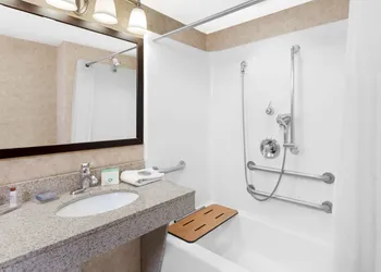Wingate by Wyndham Yuma hotel thumbnail 8