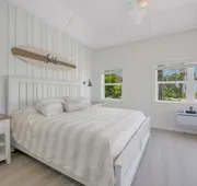 Casey Key Resorts - Beachfront hotel detail image 3