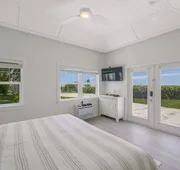 Casey Key Resorts - Beachfront hotel detail image 4