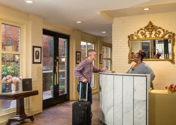 Linden Row Inn hotel thumbnail 3