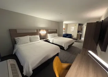 Holiday Inn Express Hotel & Suites Lafayette by IHG hotel thumbnail 4