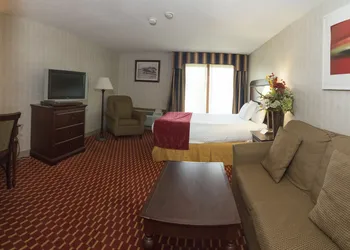 Hampton Falls Inn hotel thumbnail 5